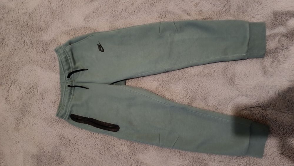 Панталон Nike Tech