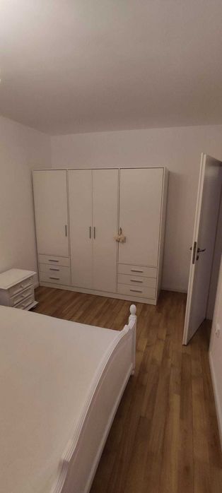 apartament de inchiriat