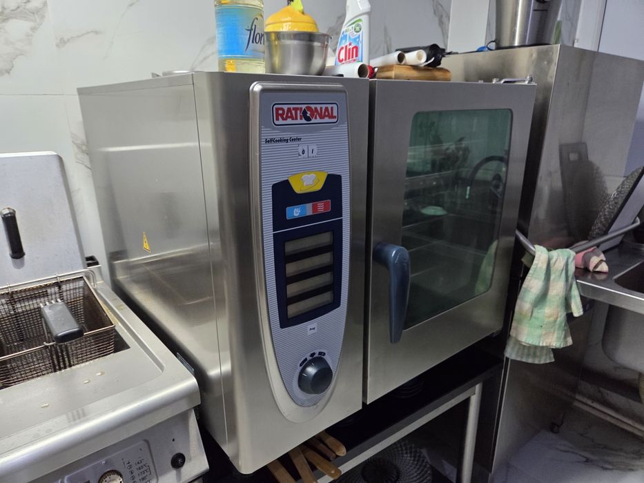Cuptor Rational electric, la 380v, 6+6 pizza, samota buna