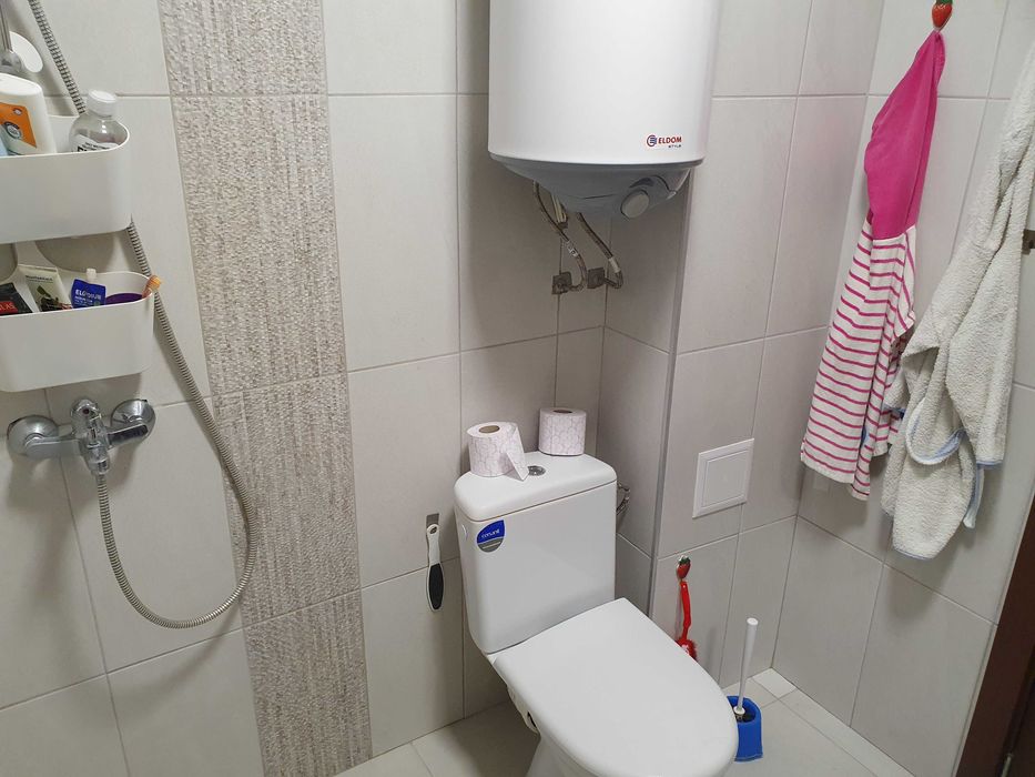 Продава се Тристаен апартамент в Димитровград - 92 кв.м за 1192 €/кв.м - Снимка #18