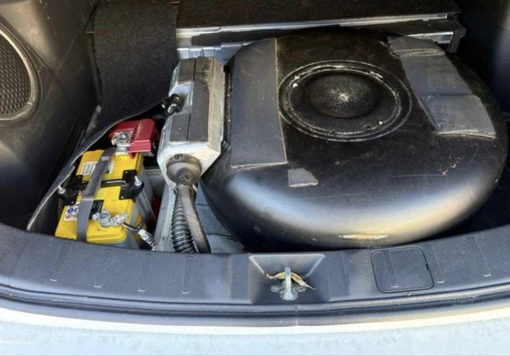 Mitsubishi Outlander PHEV 2.0plug in hybrid + ГАЗ 4х4 s-awc