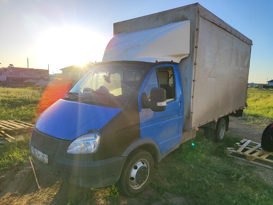 Продам газель бизнес 2012