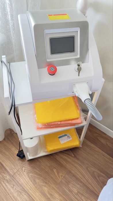 Аппарат косметологический Nd Yag 11120