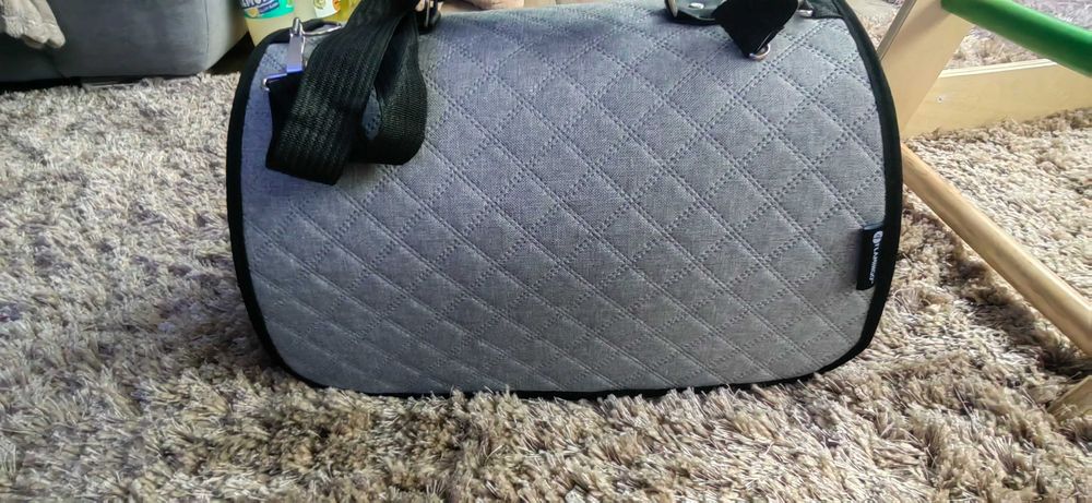 Транспортна чанта за котка или куче