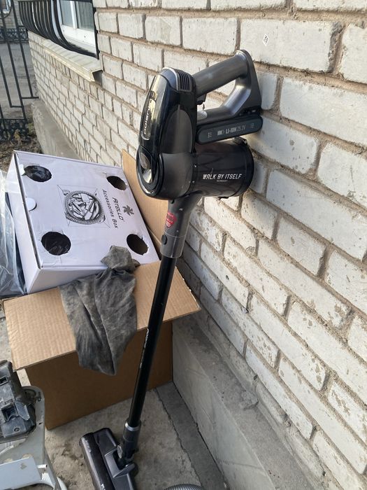 Пылесос дома много вариянт бу