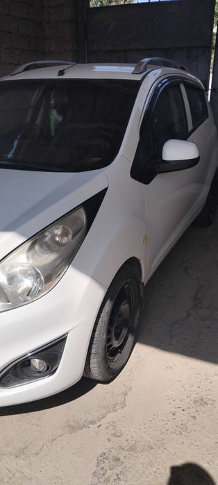 Спарк сотилади йоки обмен нархи 7800$