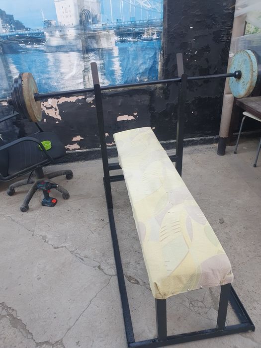 лежак для штанги