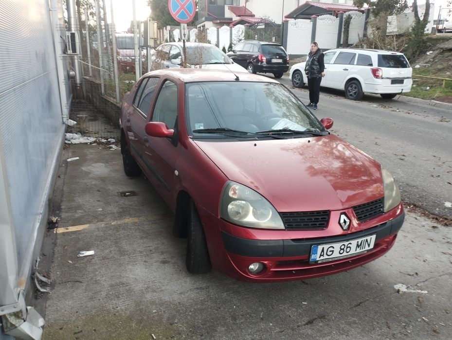 Vând Renault Clio ll