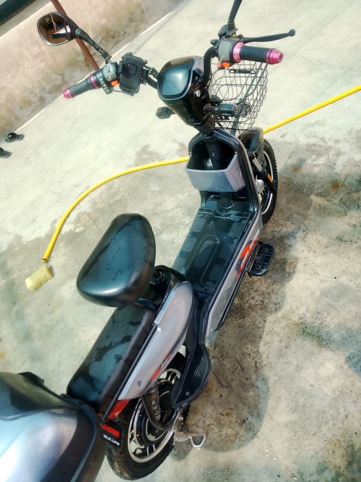 Skuter sotiladi 
faqat bitta aybi bor