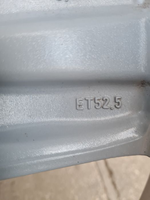 Оригинални джанти за ФОРД FORD R16 5x108 ET52.5 6.5J