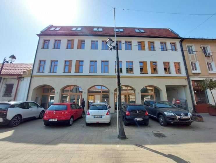 „ Hotel Urban " de vanzare, locatie excelenta - centrul vechi istoric
