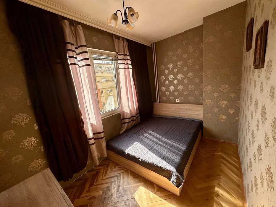 Двустаен имот в кв.Надежда 2