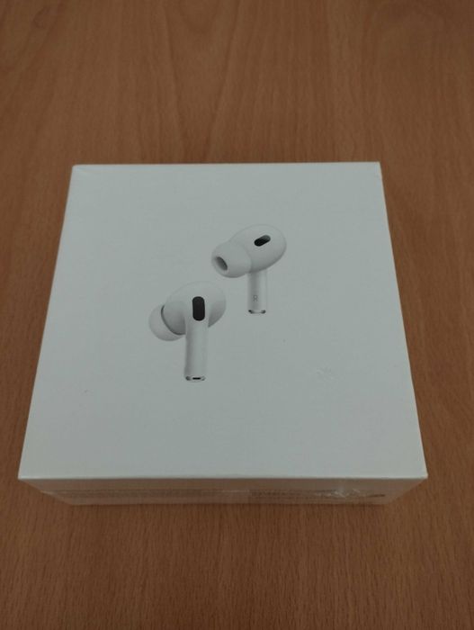 AirPods Pro не са отваряни не са и ползвани