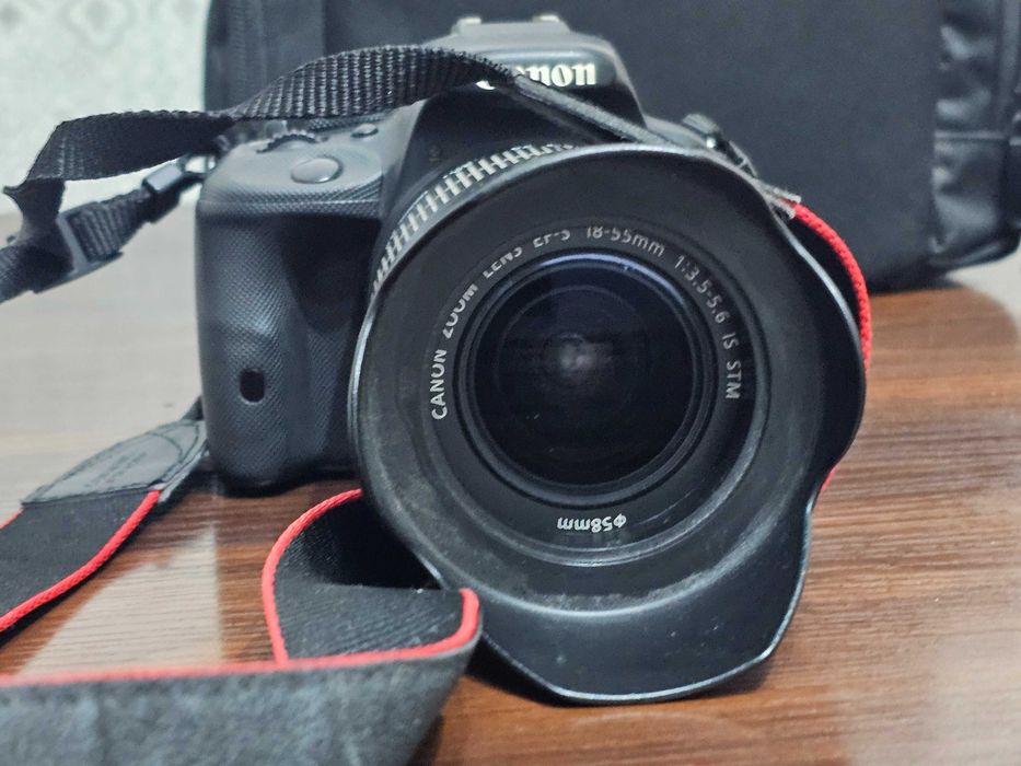 Kamera Canon 100d holati ideal