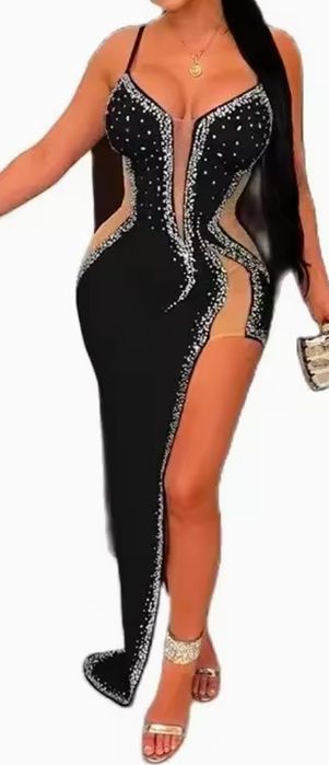 Rochie eleganta cu strasuri