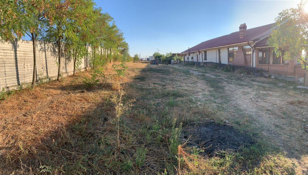 Teren intravilan  2.300 mp, fundatie turnata, utilitati — Izvor, Șimnicu de Sus