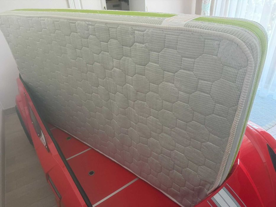 Pat masina pentru copii GTE-rosu, colectia Champion Racer 100x190 cm + saltea
