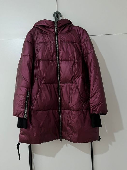 Зимняя женский пуховик