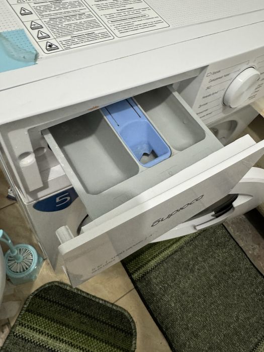 Продам стиралькуню машинку