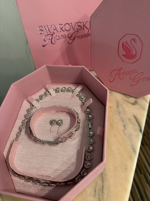 Set Swarovski Ariana Grande Love