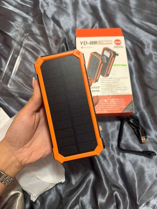 Соларна акумулаторна батерия / Solar Power Bank 20000 mAh