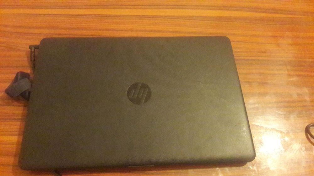 Nootbukk hb core 3/500gb