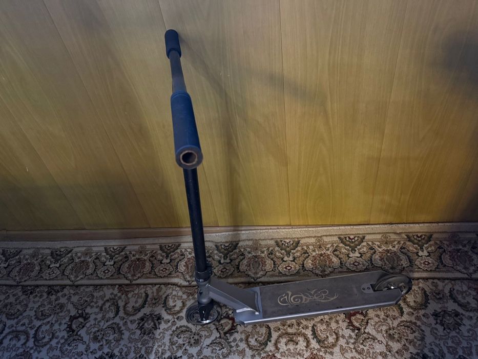 Продам самокат.