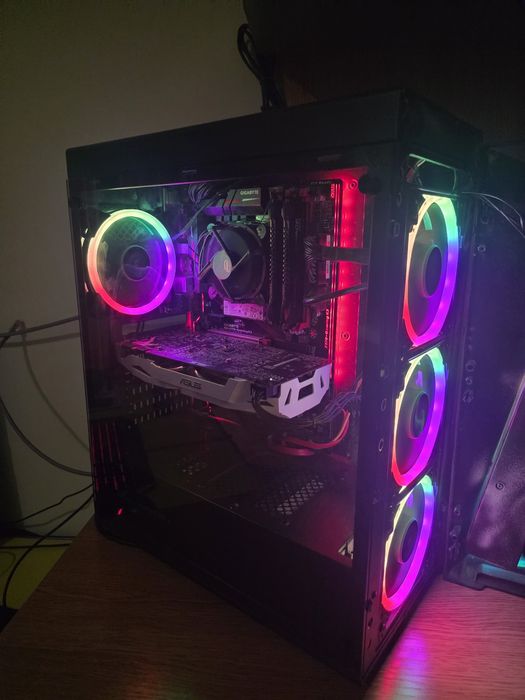 Геймърски компютър