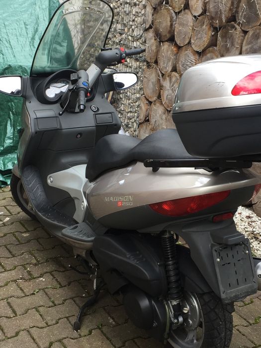 Scooter Malaguti Medison 250ccm  19PS, 2001