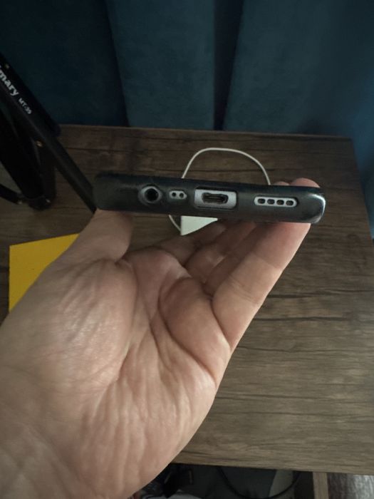 Смартфон Realme C3 3/64 Gb - б/у