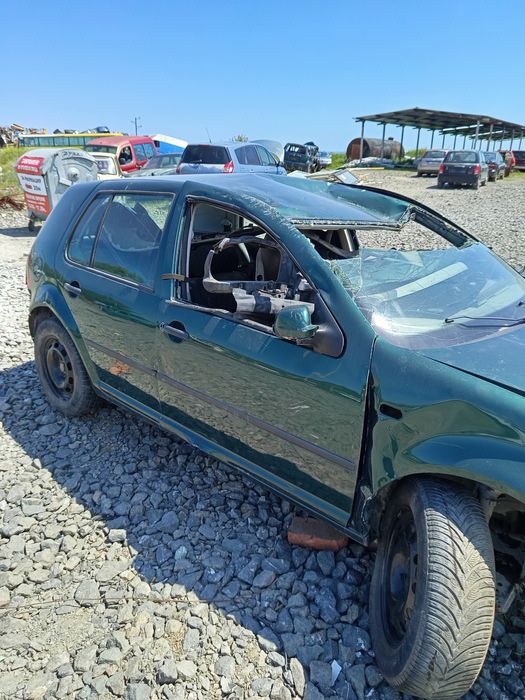 Голф 4 бензин 1 .4 на части