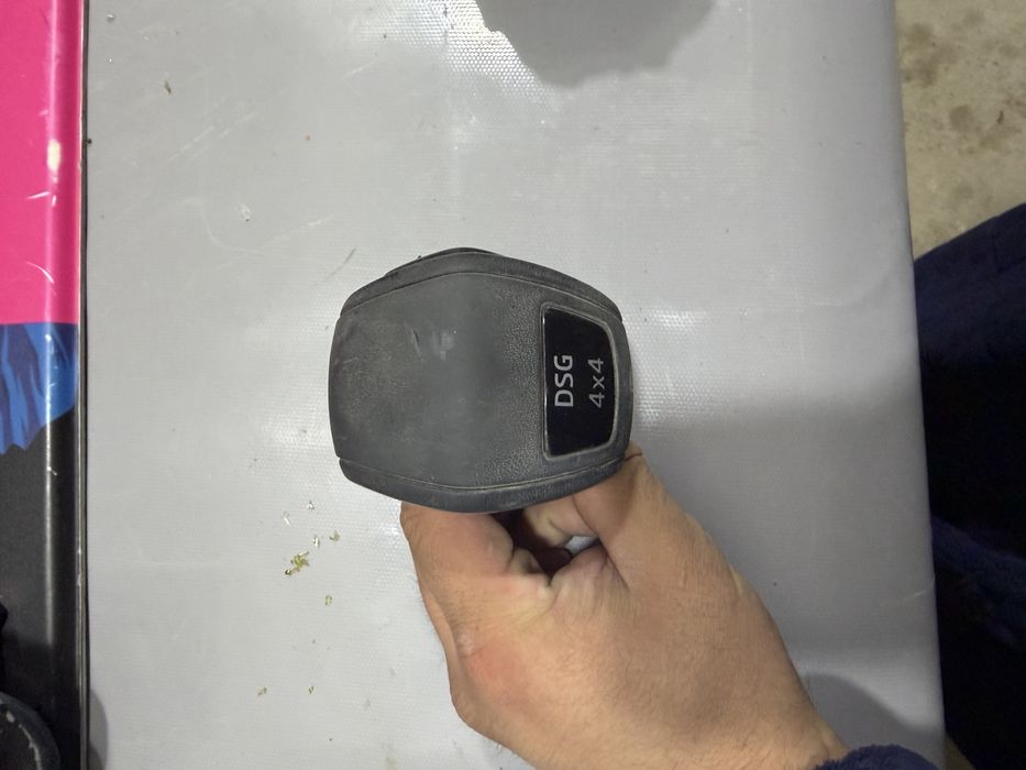 Skoda kodiaq ruchka akpp