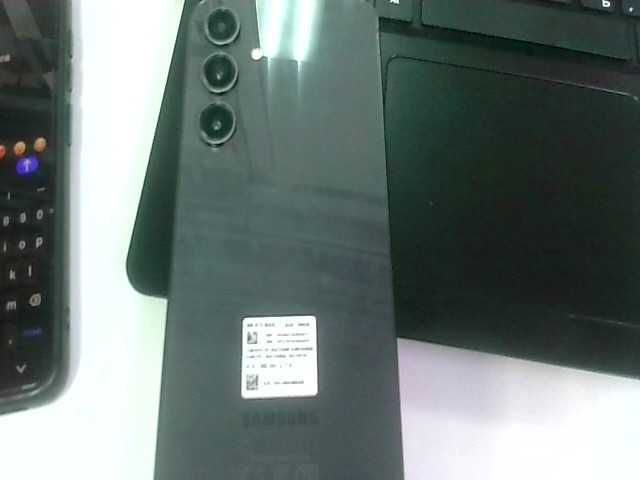 Samsung Galaxy S24 FE  Память: 256 Gb