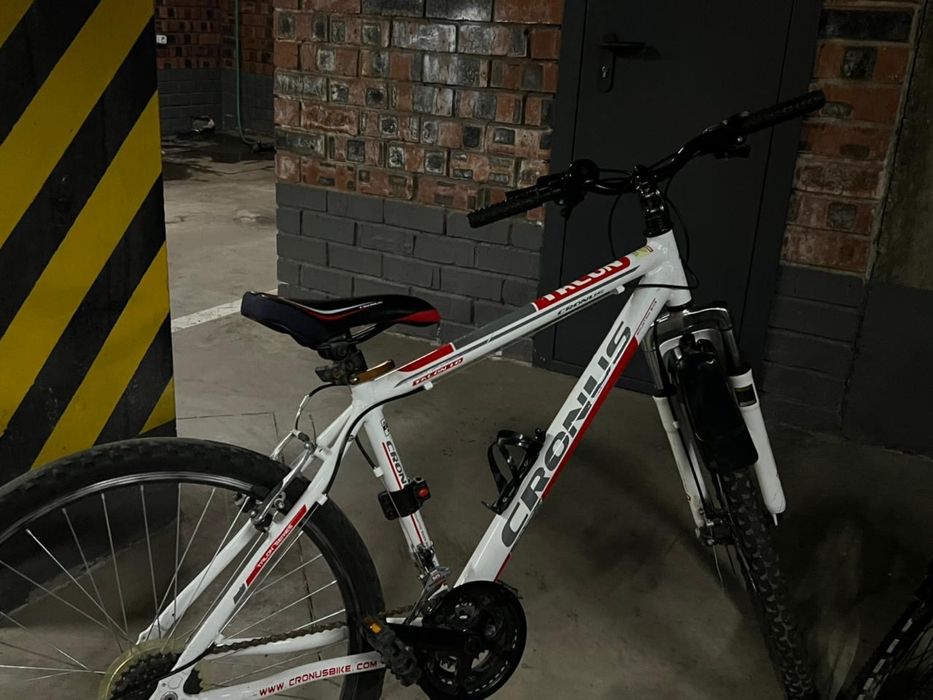 Велосипед Cronus.