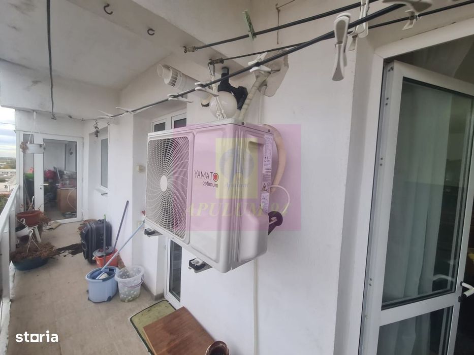 Apartament cu 3 camere de vanzare in Campina - Zona Cuza