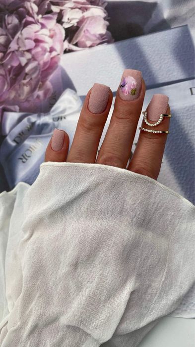 Manichiura/pedichiura oja semipermanenta