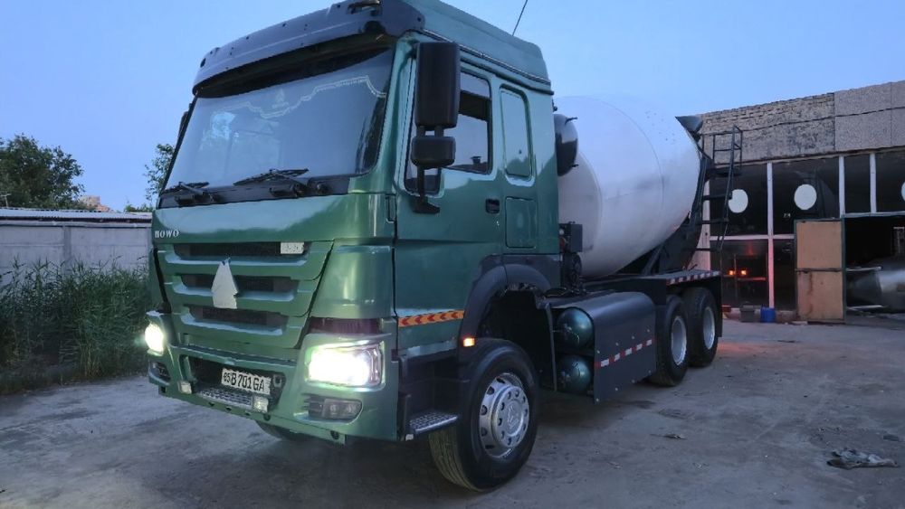 Хово миксер 10 куб