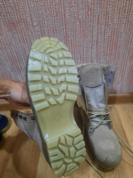 Продам берцы новый