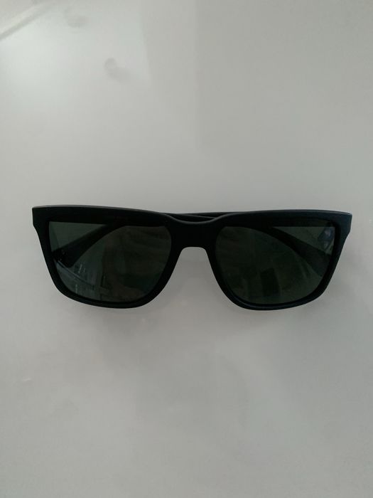 Солнцезащитные очки ARMANI.