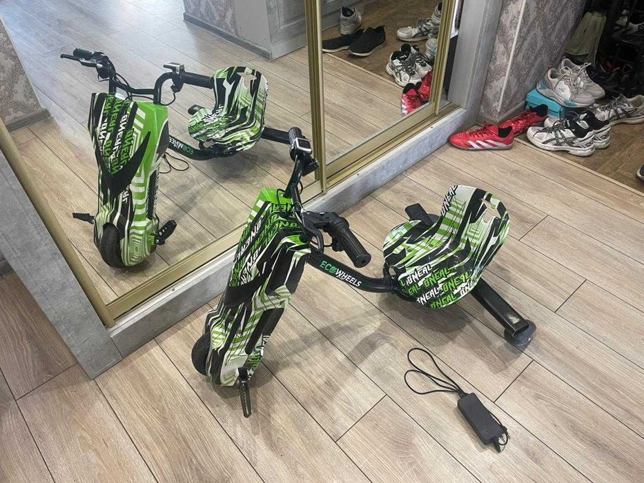 продам дрифткар с зарядкой