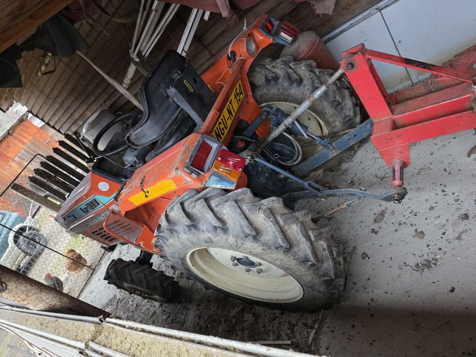 Kubota Sunshine L1-205