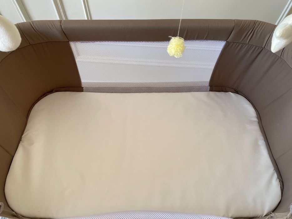 Продам манеж кроватку