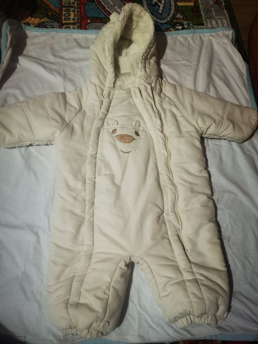 Combinezon Ladybird 9-12 luni