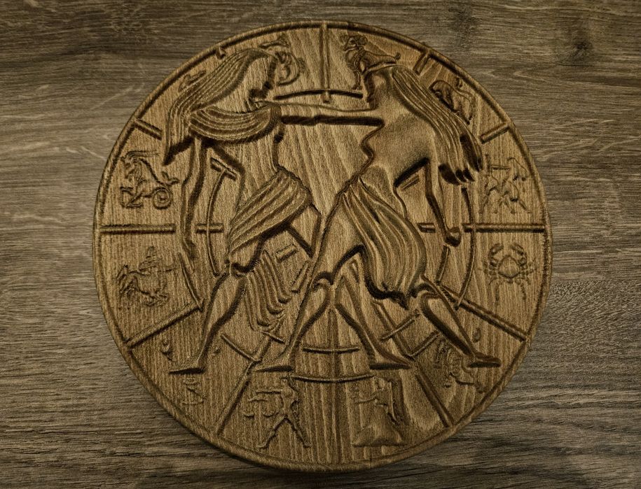 Дърворезба: Зодиакален знак