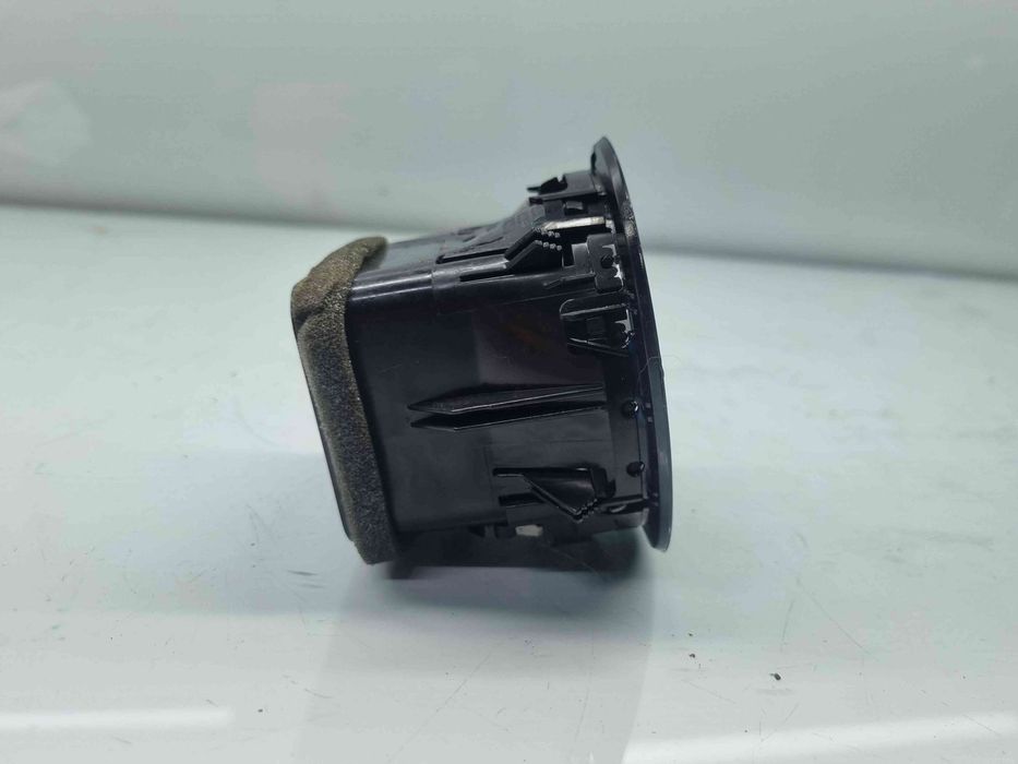 Grila aerisire dreapta Opel Corsa D [Fabr 2006-2013] 13365419