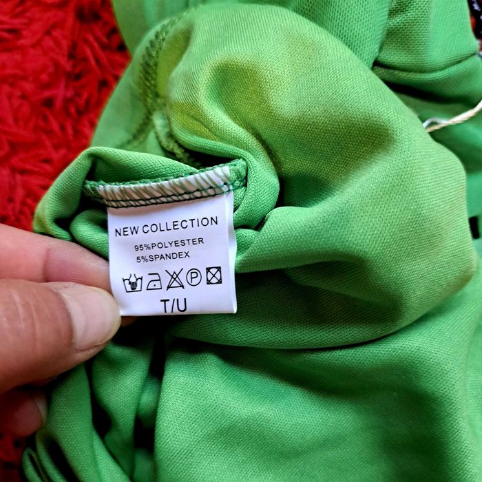 Rochie cambrata cu cupe