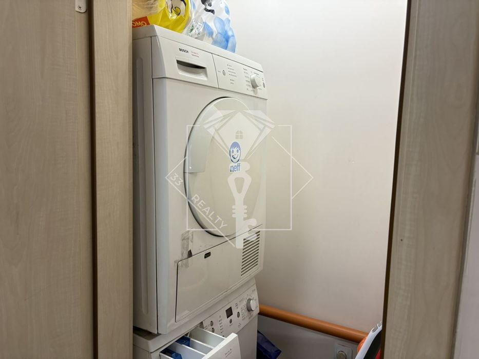 Продава се Двустаен апартамент в Пловдив, Младежки Хълм - 70 кв.м за 2715 €/кв.м - Снимка #6