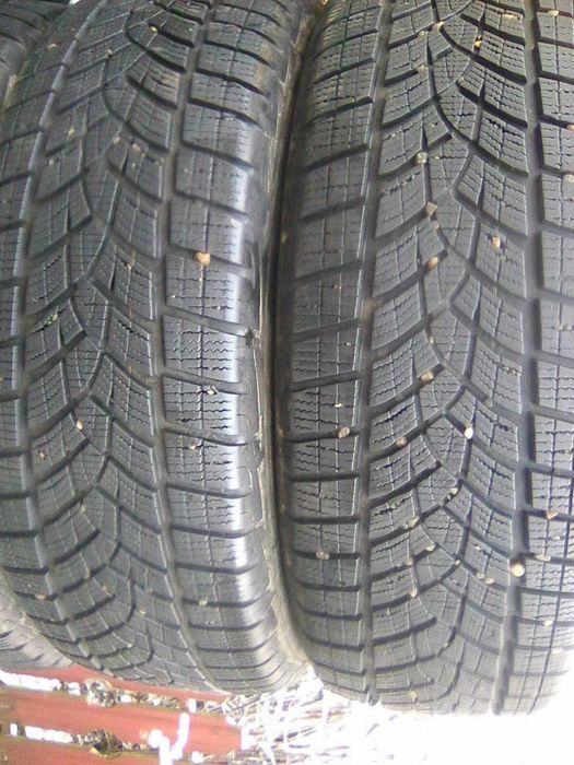 4 anvelope 225 60 17 iarna goodyea r