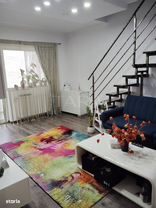Apartament 4 Camere, pe doua niveluri,  Central Apahida.