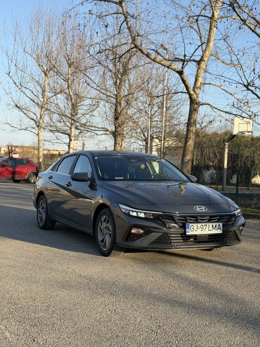 Hyundai Elantra CN7 2024